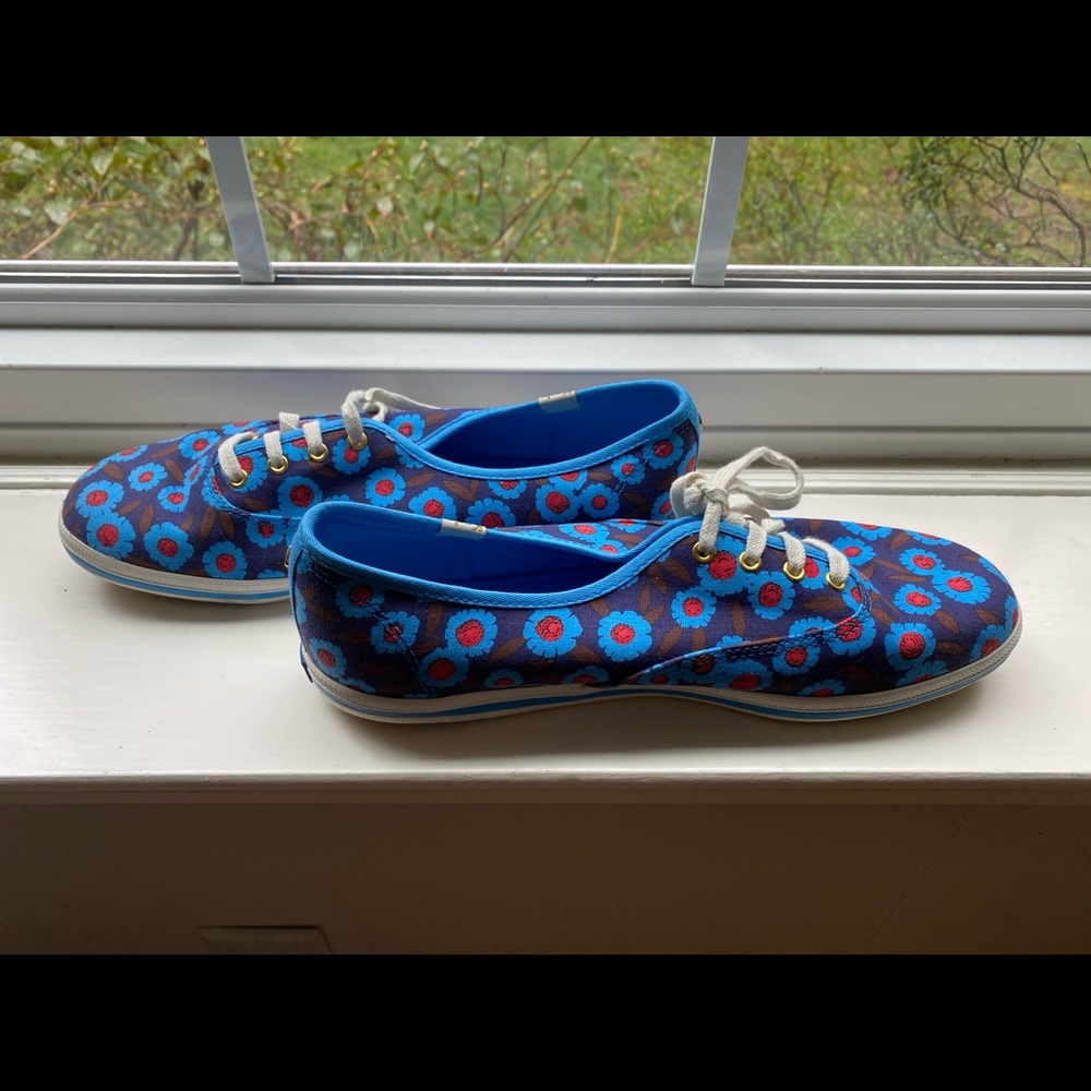 Kate Spade Keds size 8.5 blue floral print